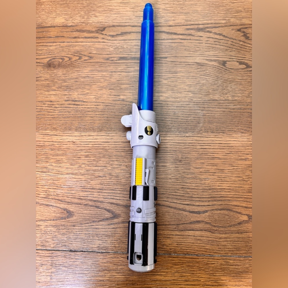 Blue and Silver Toy Lightsaber - Picture 5 of 6